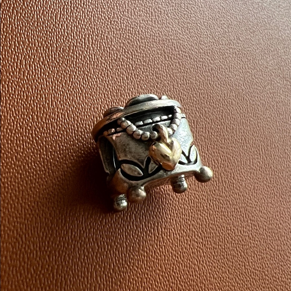Pandora My Unforgettable Moment Jewelry Box Charm
